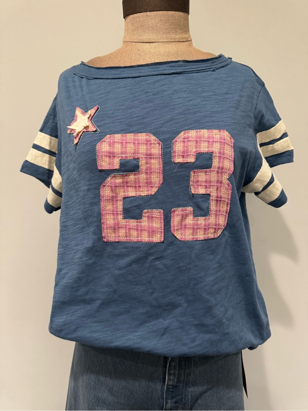 Shein NWT Blue Women’s Graphic Jersey Top with Pink Plaid '23'